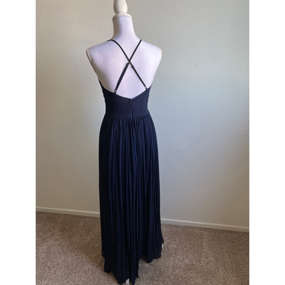 Lulu’s Dress - Picture 9 of 12